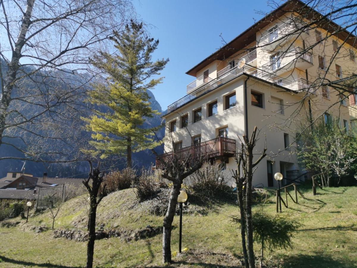 Hotel Miramonti โมลเวโน ภายนอก รูปภาพ