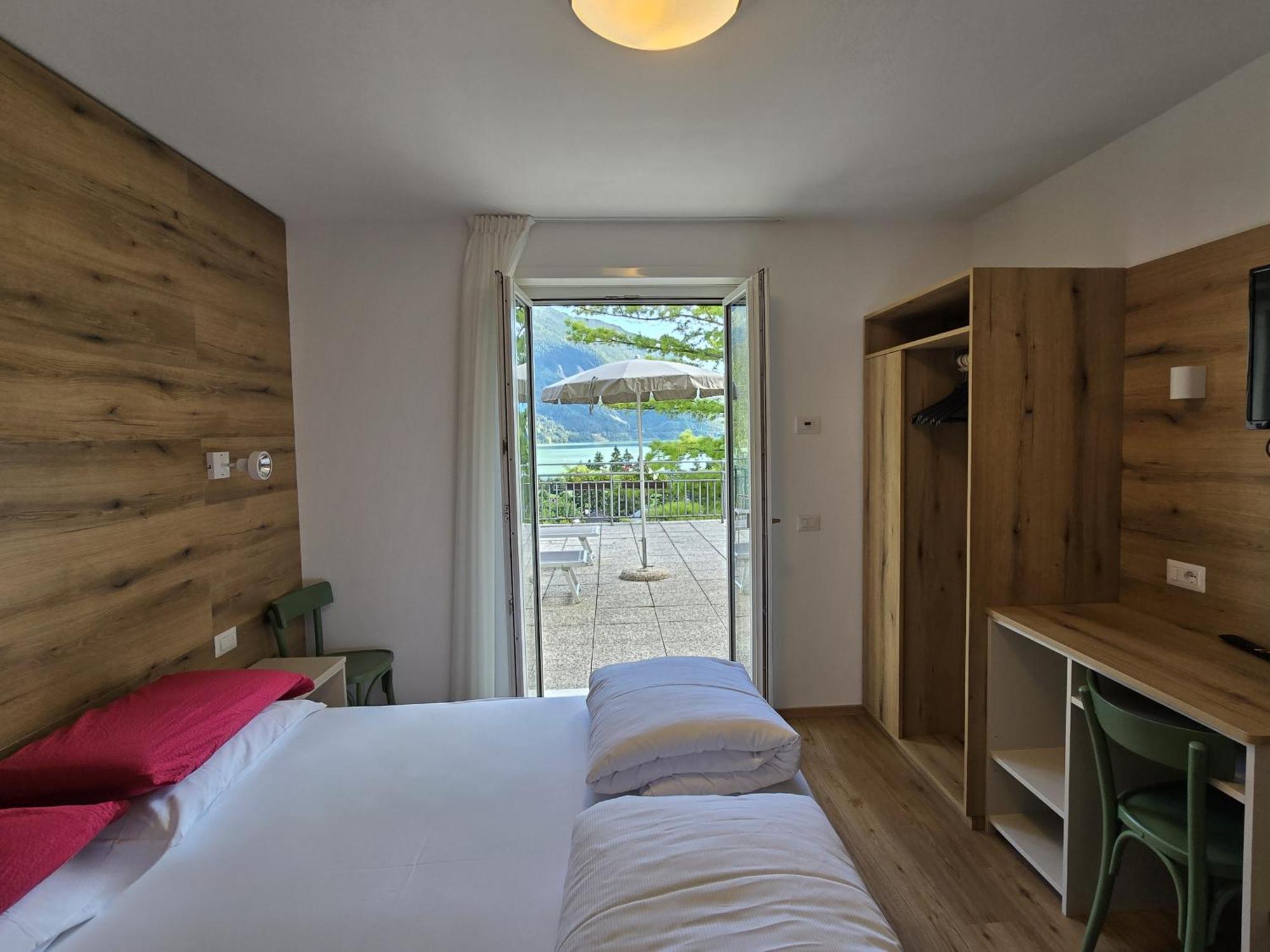 Hotel Miramonti โมลเวโน ภายนอก รูปภาพ