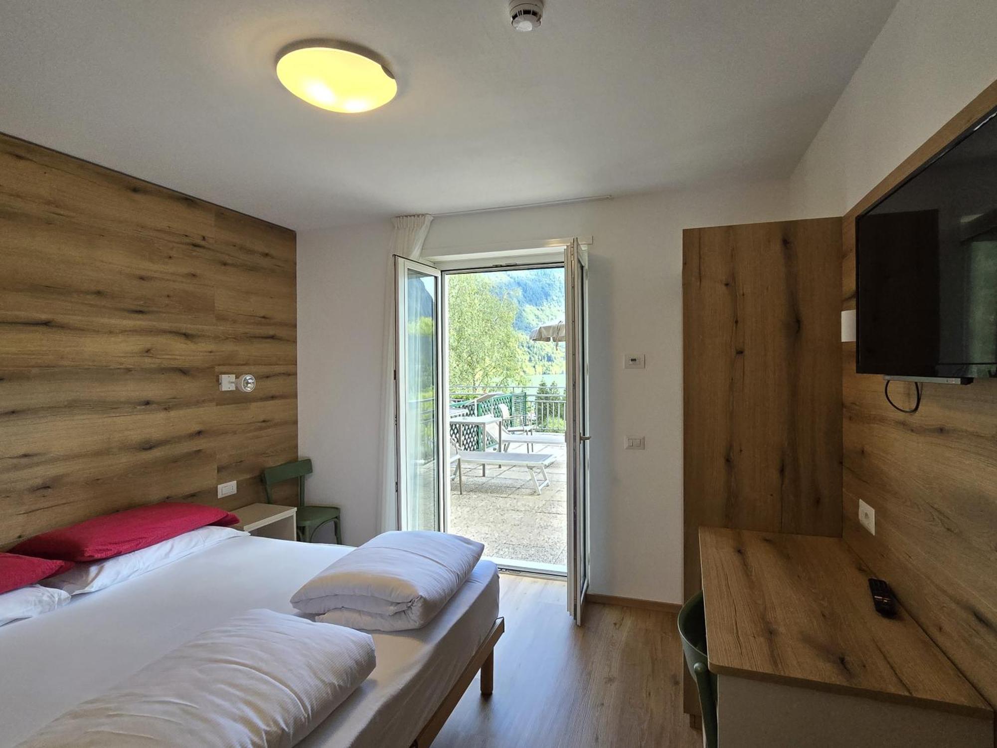Hotel Miramonti โมลเวโน ภายนอก รูปภาพ