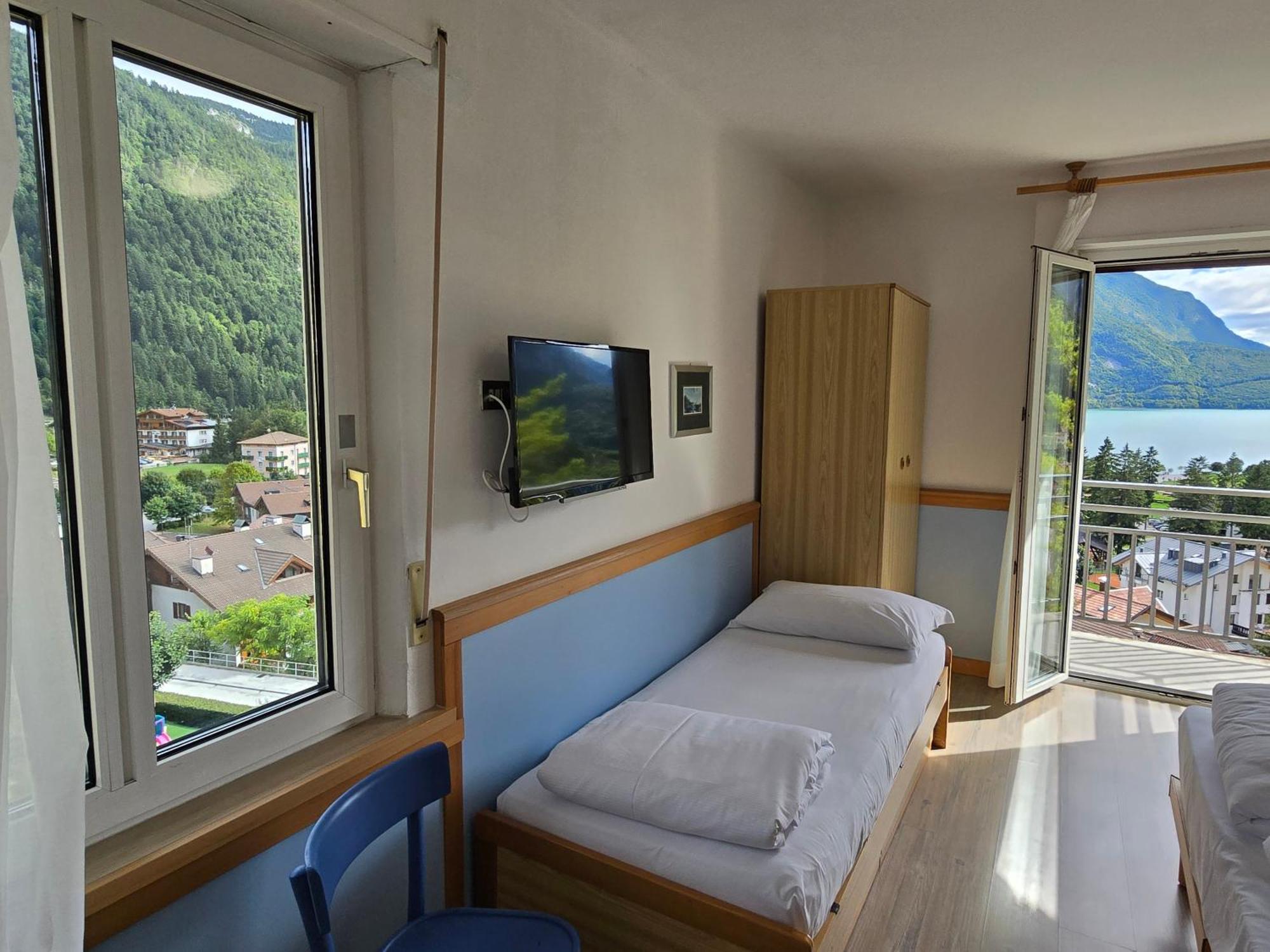 Hotel Miramonti โมลเวโน ภายนอก รูปภาพ