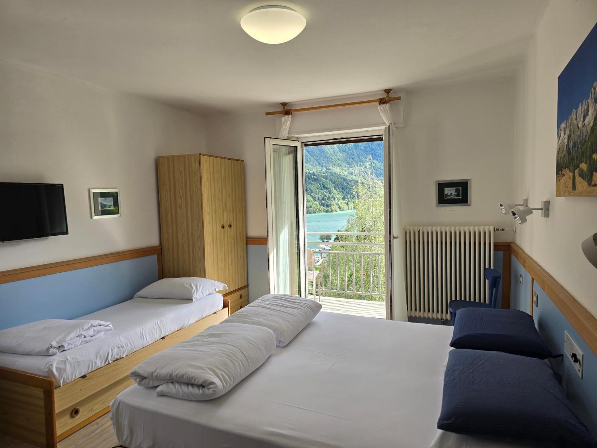 Hotel Miramonti โมลเวโน ภายนอก รูปภาพ