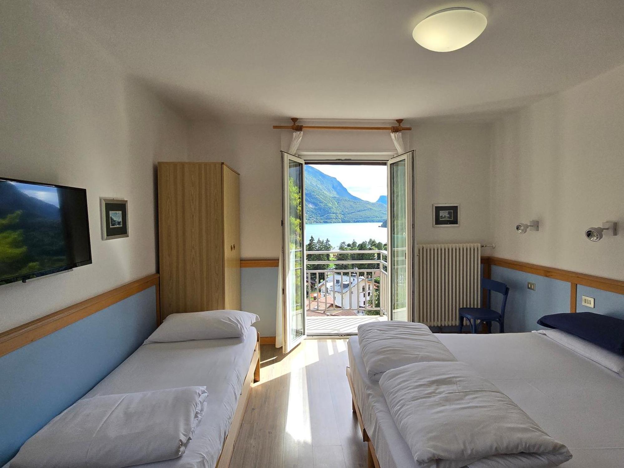 Hotel Miramonti โมลเวโน ภายนอก รูปภาพ