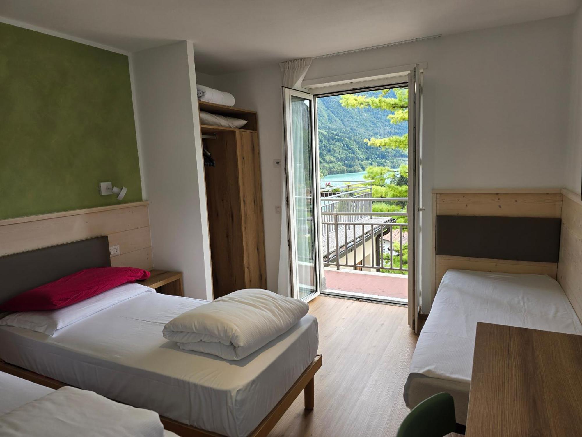 Hotel Miramonti โมลเวโน ภายนอก รูปภาพ